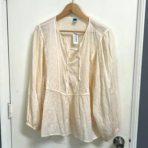 Old Navy Tops - NWT OLD NAVY LS Cream Boho Blouse XL